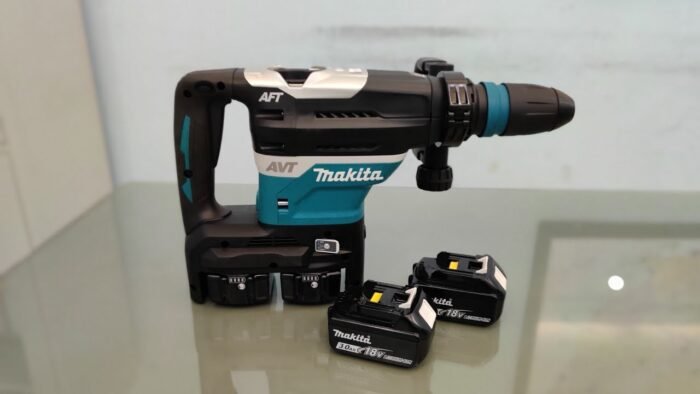 DHR400MakitaCordlessRotaryHammer3 My Store